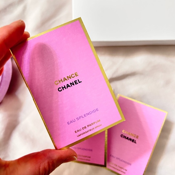 Chanel beauty Round pouch. - Picture 5 of 10